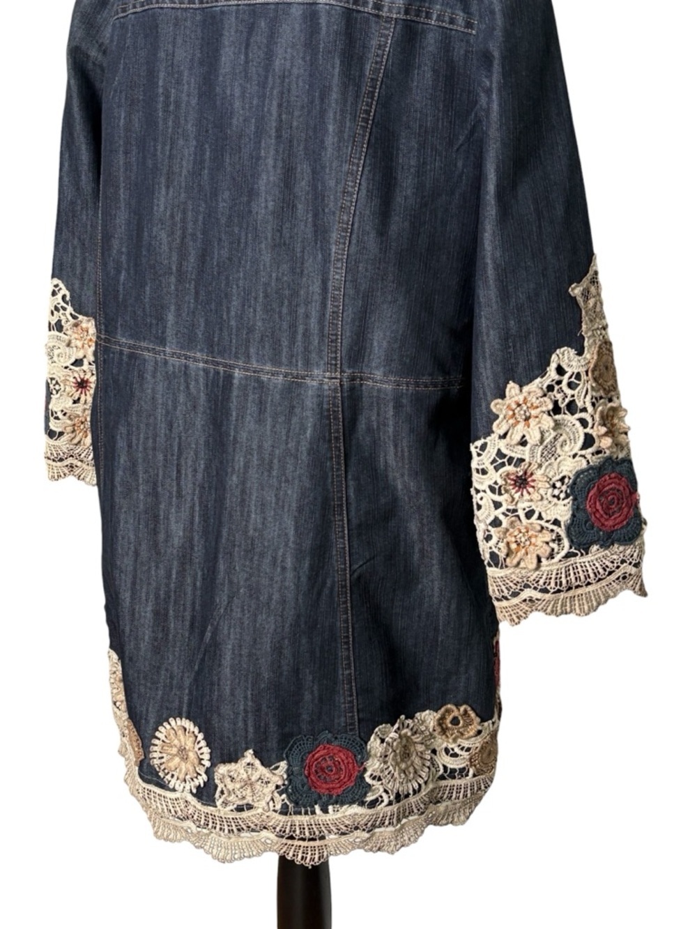 Chicos Embroidered Lace Denim Jacket Duster • Size 2 /US L • 3/4 Sleeve - Picture 4 of 15